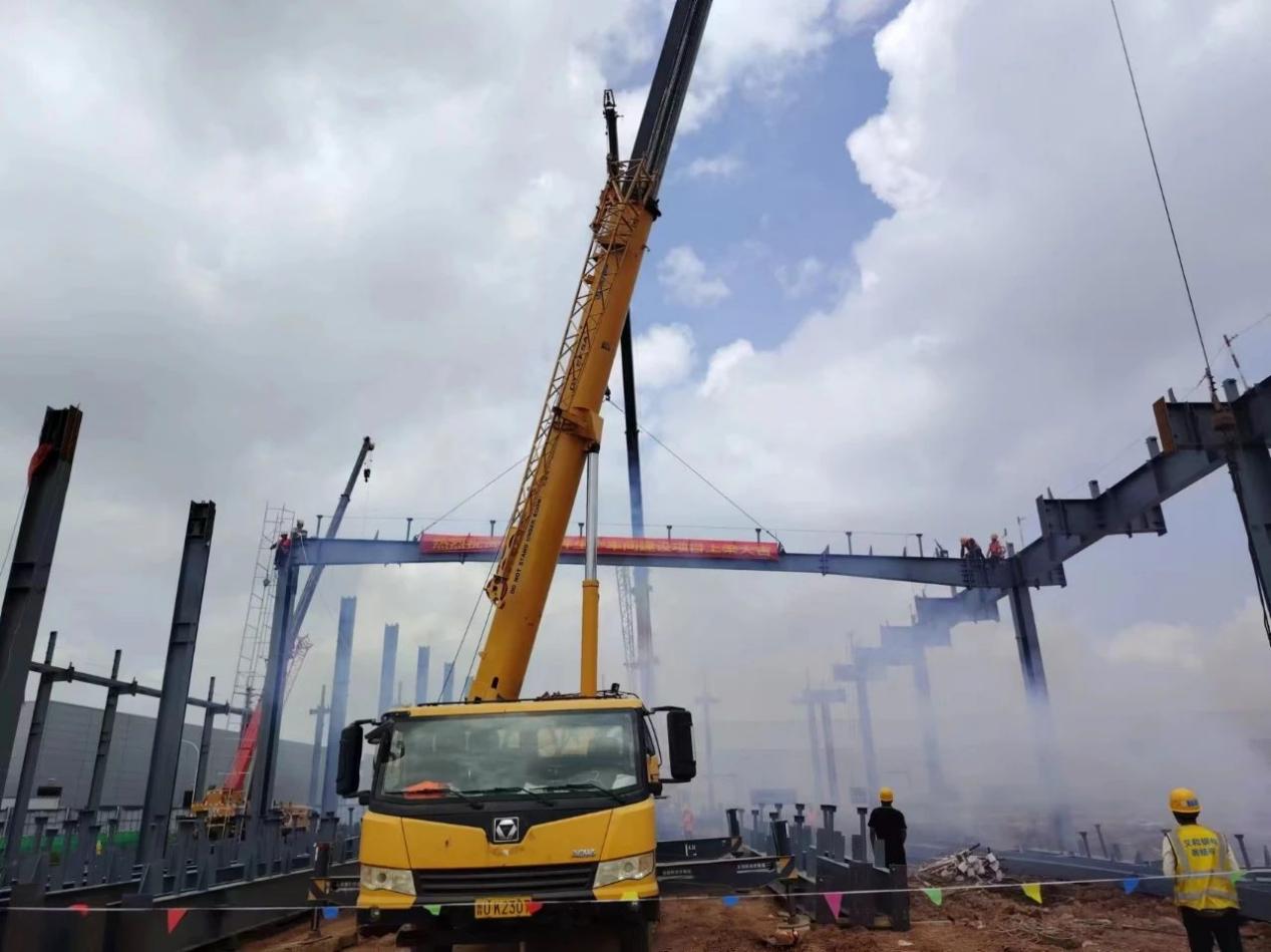 Proiectul de construcție al atelierului de producție de producție de piese Chery KD, Ehe a realizat că Proiectul de construcție de bază Qingdao Chery a obținut licitația „trei titluri consecutive”.